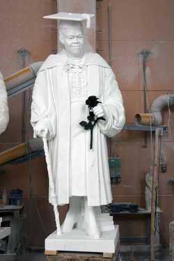 Beloved Dr. Mary McLeod Bethune Statue Now in Daytona Beach